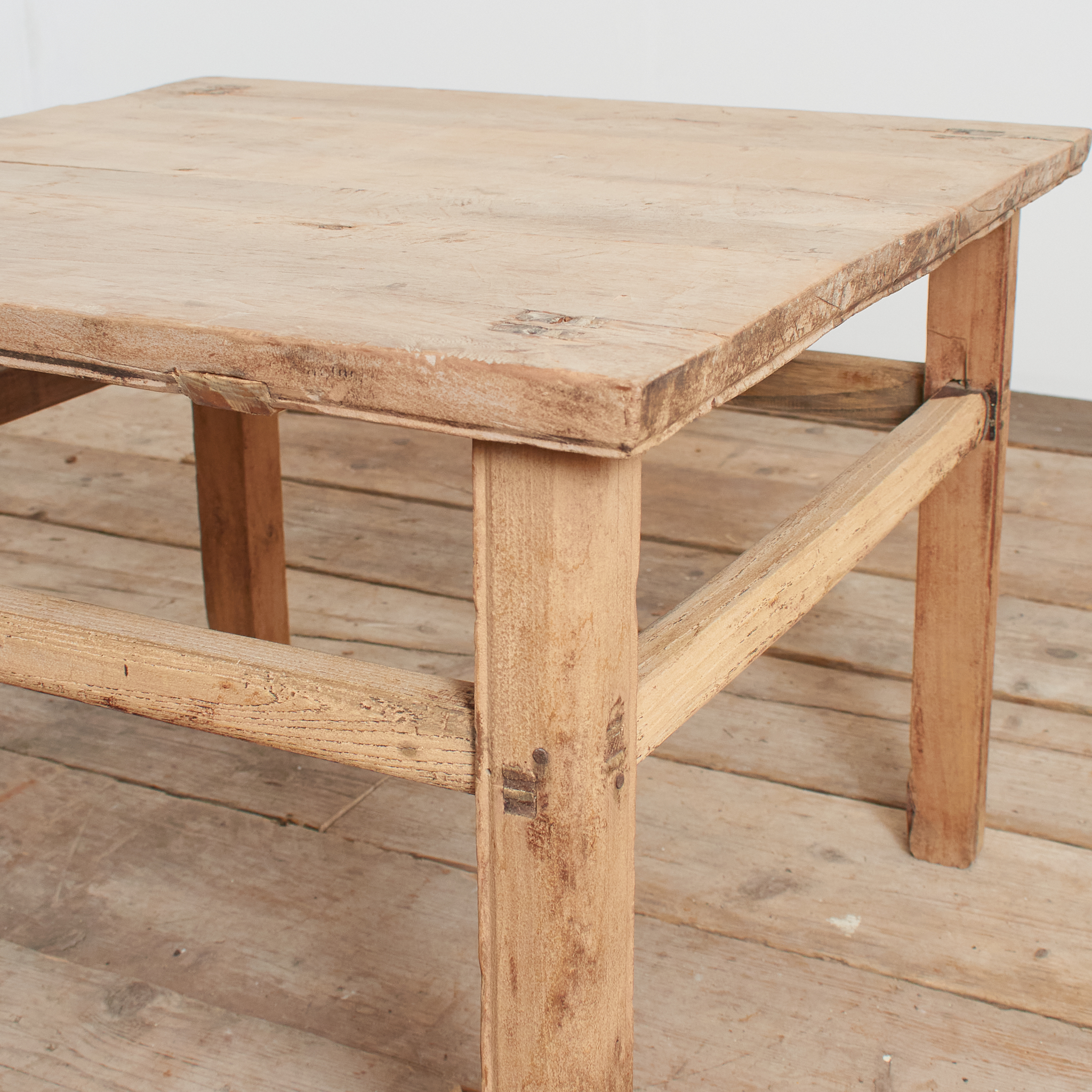 Antique Rustic Square Bedside Lamp Coffee Table -I