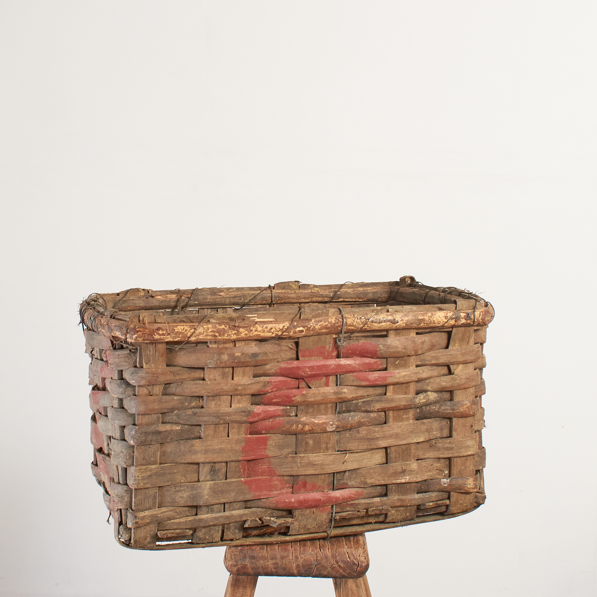 Vintage Portuguese Grape Harvest Log Basket - D