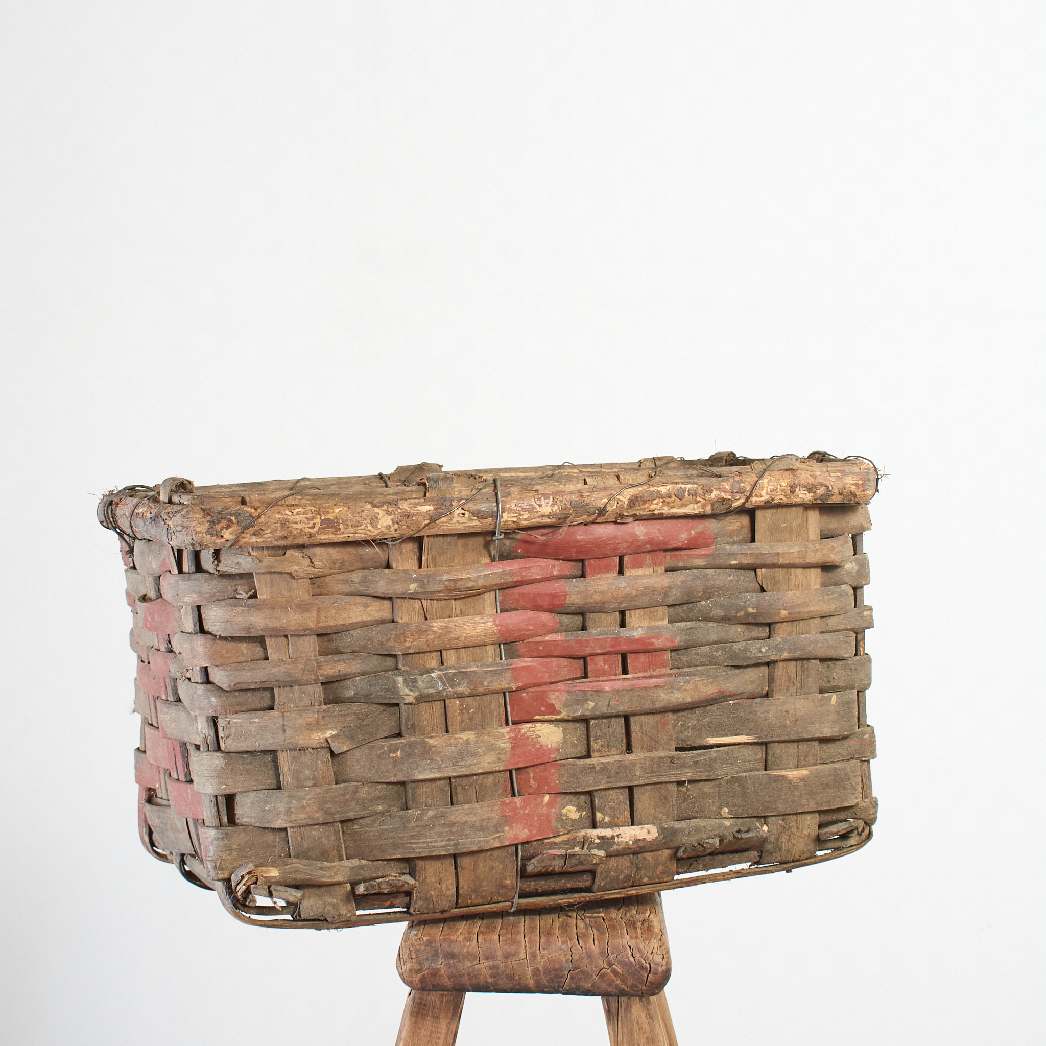 Vintage Portuguese Grape Harvest Log Basket - D