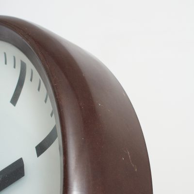 Large Round Bakelite Antique Pragotron Clock - I
