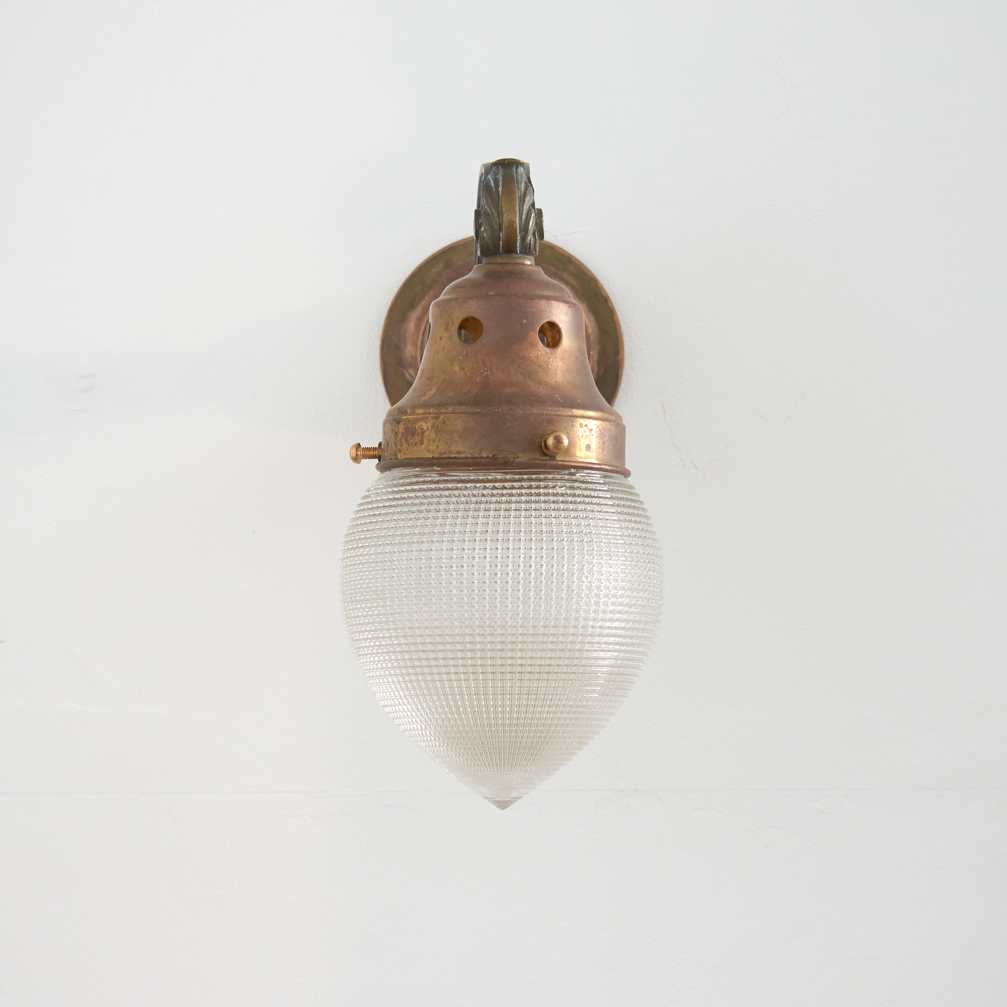 Antique Decorative Acorn Holophane Brass Wall Light - C
