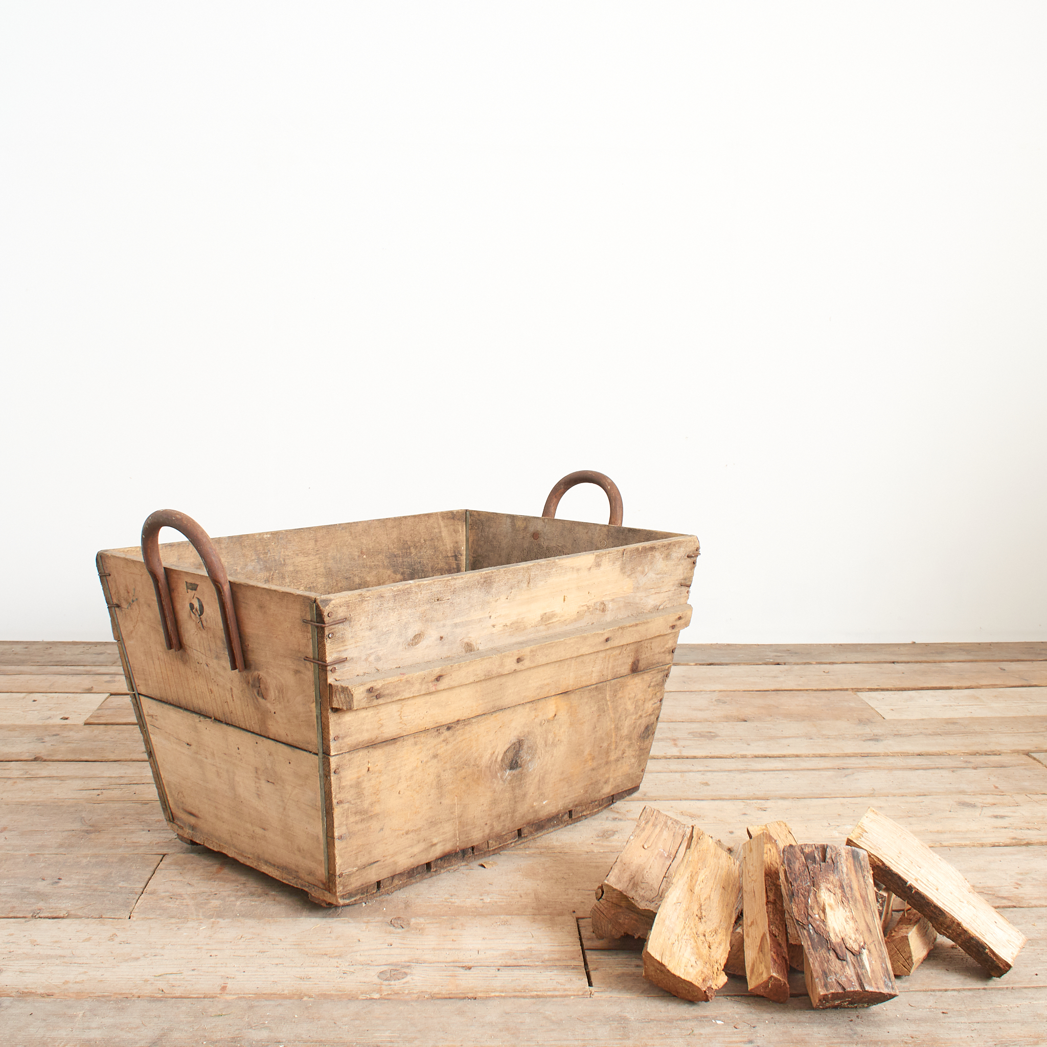 Antique French Champagne Wooden Harvest Crate Planter – A